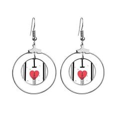 Imagem de Brincos com padrão de palavras I Love London com argola e argola