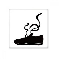 Imagem de Tênis esportivo masculino preto padrão contorno azulejo de cerâmica brilhante decalque pedra adornada tijolo vitrificado