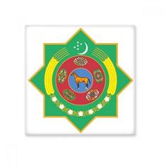 Imagem de ejo de cerâmica brilhante com emblema nacional da Ásia do Turcomenistão