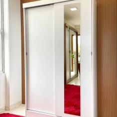 Imagem de Guarda-roupa Solteiro 2 Portas de Correr 1 Espelho 1 Gaveta 6 Prateleiras 1 Cabideiro Palhoça Branco