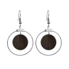 Imagem de Brincos de couro preto com design abstrato e argola pendente, joia