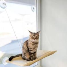 Imagem de Cama Caminha de Janela para Gatos com Ventosas Suspensa Rede