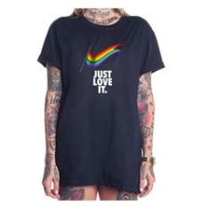 Imagem de Camiseta blusao feminina Just Love it LGBTq+