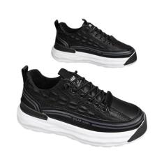 Imagem de WENOREG Tênis masculino de couro bovino com estampa baixa, cadarços elásticos à prova d'água, couro macio, confortável, antiderrapante, casual, atlético, tênis de caminhada, Preto, 39