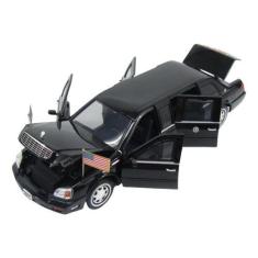 Imagem de Miniatura Cadillac Limousine Deville Presidencial 2001 1/24 - Lucky Mo