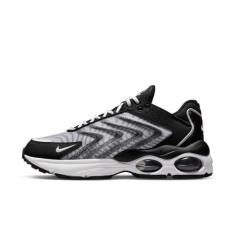 Imagem de Nike T nis masculino Air Max TW Preto/Branco-Preto-Branco (DQ3984 001) - 43