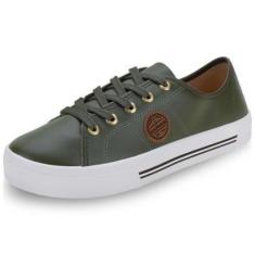 Imagem de Tênis Feminino Moleca em Nobuck com Microfuros Preto-Feminino