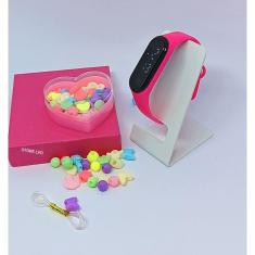 Imagem de Relógio Infantil Digital led para Menina Prova água Tipo Band + Kit miçangas Coloridas para Montar Colar Pulseiras Moda