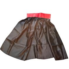 Imagem de Fantasia Capa Vampiro Infantil preta c/ Gola Vermelha 75cm