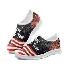 Imagem de GOSTONG Tênis masculino slip on home mocassins antiderrapantes macios para caminhada respirável para uso interno e externo branco 34-44, Bandeira americana, 36