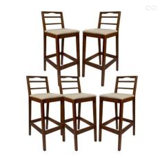 Imagem de Kit 5 Banquetas de Madeira para Bancada Alta Grécia Castanho Linho Bege CCS