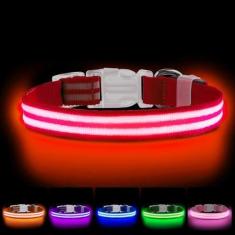 Imagem de Coleira de LED para cães, recarregável por USB, coleiras ajustáveis e brilhantes, coleira macia confortável para cães pequenos, médios e grandes, coleiras brilhantes para caminhadas noturnas -