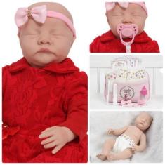 Imagem de Boneca Tipo Reborn Recém Nascida Pode Dar Banho Bolsa Itens - Cegonha