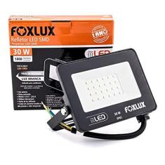 Imagem de Refletor de LED 30W 6500K Luz  Bivolt Proteção IP65 Driver Embutido – Foxlux