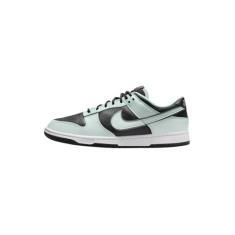 Imagem de Nike Dunk Low Tênis masculino retrô premium (FZ1670-001, cinza escuro/branco/pouco verde), Cinza fumê escuro/branco/pouco verde, 42