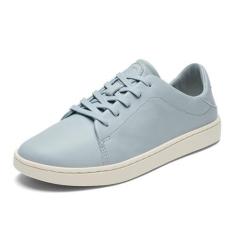 Imagem de OLUKAI Pehuea Li 'ILI Tênis feminino de couro, casual para o dia a dia com salto solto, sola de borracha que não deixa marcas, ajuste confortável o dia todo, Pérola azul/pérola azul, 36