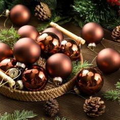 Imagem de Hollowfly 16 peças de bola de vidro pendurada de Natal marrom para decoração de árvore de Natal conjunto de enfeites de bolas de vidro decorativas para decoração de árvore de Natal, presente de festa