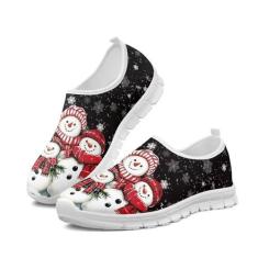 Imagem de GOSTONG Tênis masculino retrô de corte baixo, mocassins, respirável, de malha elástica, secagem rápida, branco, 34-48, Família de bonecos de neve, 36