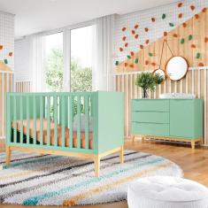 Imagem de Quarto De Bebê Retrô Amor Perfeito Berço E Cômoda Com Porta