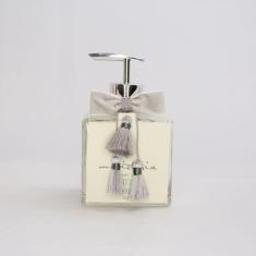 Imagem de Sabonete Liquido Cubo Rosa e Fresia 350ML- m. Victória