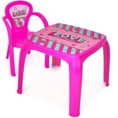 Imagem de Mesa Infantil Com 4 Cadeira Decorada Love - Usual Utilidades