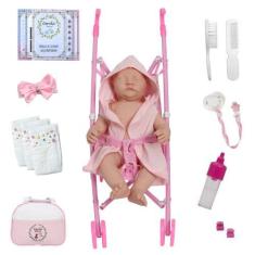 Imagem de Boneca Tipo Reborn Pode Dar Banho Realista Com Carrinho - Cegonha Rebo