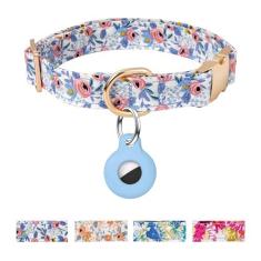 Imagem de Coleira para cães AirTag, coleira ajustável para cães com suporte para AirTag, coleiras fofas para filhotes com fivela de metal, coleira macia acolchoada de flores azuis para cães pequenos, médios e