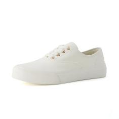 Imagem de CUSHIONAIRE Tênis feminino Freshman Canvas Lace-Up com espuma viscoelástica, larguras disponíveis | Sapatos de caminhada casuais, leves e confortáveis, Branco liso, 35