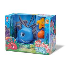 Imagem de Boneco Baby Fish Tubarão Com Dois Peixes Bee Toys Brinquedos