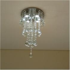 Imagem de Lustre De Cristal Para Sala,Quarto Com 40Cm De Altura Base De Inox Polido De 30 Cm De Diâmetros (Cristais Legítimos K9)