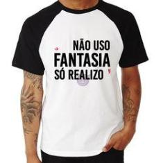 Imagem de Camiseta Raglan Não Uso Fantasia, Só Realizo - Foca Na Moda