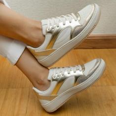 Imagem de Tênis Casual Feminino Cadarço Detalhes Dourado Moderno Sola Alta Super