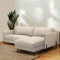 Imagem de Sofá Decorativo Karine 3 Lugares Sala de estar 230cm com Chaise Pés em Aço Couro Bege G88 - Gran Belo