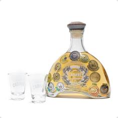 Imagem de Cachaça Extra Cabaré + 2 Copos + Veludo E Laço Em Cetim