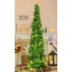 Imagem de Árvore de Natal HMASYO de 6 pés com 100 luzes LED e controle remoto ve