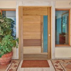 Imagem de Kit Porta De Madeira Pivotante 210x110cm Batente 14cm Fechadu