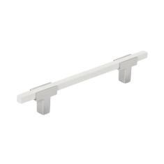 Imagem de Amerock Puxador de armário branco polido de centro a centro/cromo polido de 128 mm da Urbanite