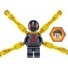 Imagem de Boneco Blocos Montar Homem Aranha Traje Preto Teia Cromada - Mega Bloc