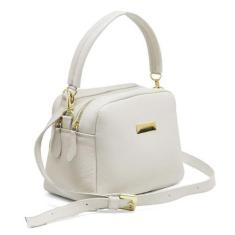 Imagem de Bolsa Feminina Bau em Couro Alças Transversal Regulável e Alça de Mão 