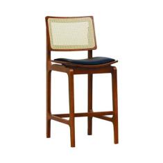 Imagem de Banqueta Alta Bistrô Gus Madeira Maciça Encosto Telinha Assento Anatômico Corano Amêndoa/Preto