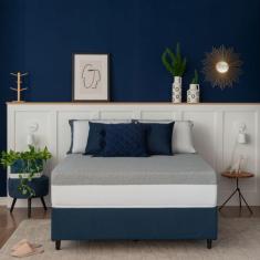 Imagem de Cama Box Casal Azul com Colchão Guldi Dream Mola Ensacada (30x138x188) e 2 Travesseiros Guldi Dream Branco e Azul