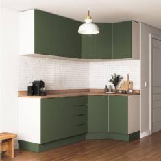 Imagem de Cozinha Modulada 6 Peças com Tampo 3 Aéreos 6 Portas e 3 Balcões Ipanema CabeCasa MadeiraMadeira Verde Folha/Branco