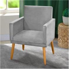 Imagem de Poltrona Decorativa Nina Suede  Claro com Rodapé