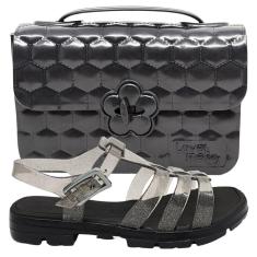 Imagem de Kit Bolsa Infantil Fofa E Sandalia Modelo Tendencia Aranha Moderna Estilosa Macia Leve Confortavel-Feminino