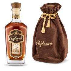 Imagem de Cachaça Bylaardt Extra Premium Especial 18 anos 750ml