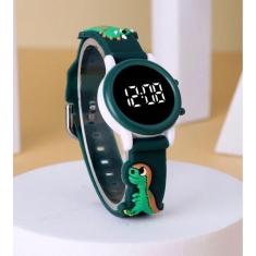 Imagem de Kit Relógio Infantil Digital Led Branco Redondo Pulseira Silicone Desenho Animado 3D + Pulseira Miçangas Esportes Menino
