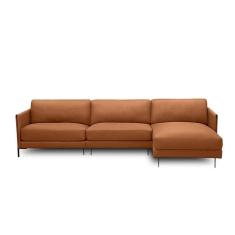 Imagem de Sofá Decorativo Karine 5 Lugares Sala De Estar 330cm Com Chaise Pés Em Aço Couro Conhaque