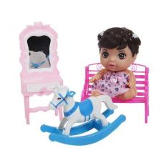 Imagem de Boneca Bee Hugs Maleta com Acessórios - Bee Toys