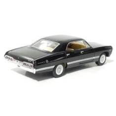 Carrinho  Coleção de Ferro Miniatura Chevrolet  IMPALA 1967 1:43 Kinsm