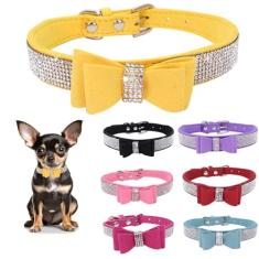 Coleira de couro com strass para cães e gatos com gravata borboleta e diamantes brilhantes de cristal para cães pequenos, médios e grandes